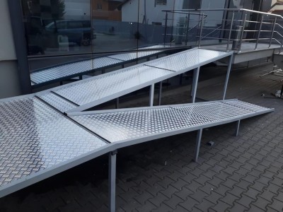 Rampe pentru persoane cu handicap
